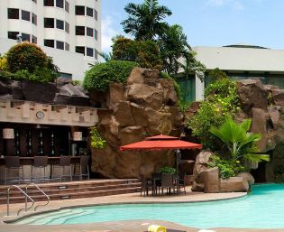 Diamond Hotel - Poolside Bar - 5 Star Hotel In Philippines
