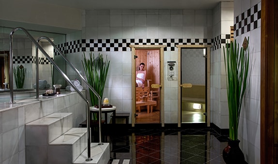 Diamond Hotel - Health Club & Spa  - List Of 5 Star Hotels In Manila